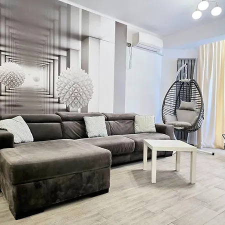 Lady Sea Endless Summer - Alezzi Apartment