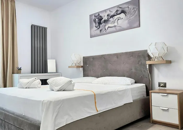 Lady Sea Endless Summer - Alezzi Apartment *